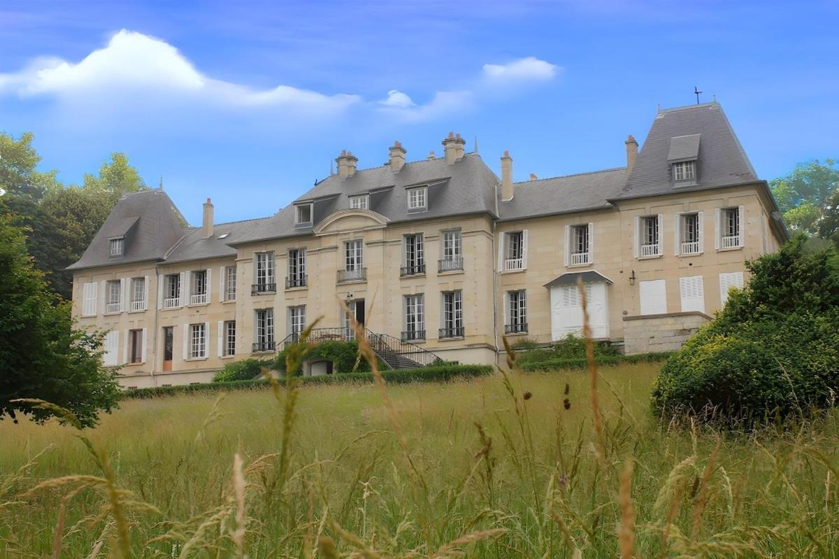 Château Champêtre 8 chambres, parc 18 ha, 4 étangs - B&B Fontenoy