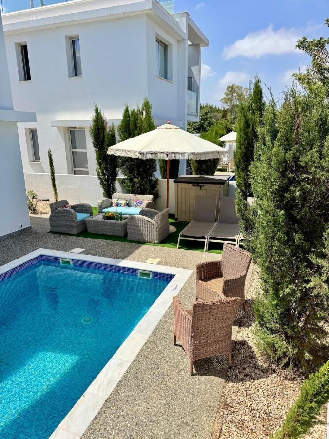 Villa Jarvis Modern and Quiet 3BR with Private Swimming Pool - B&B Paralímni