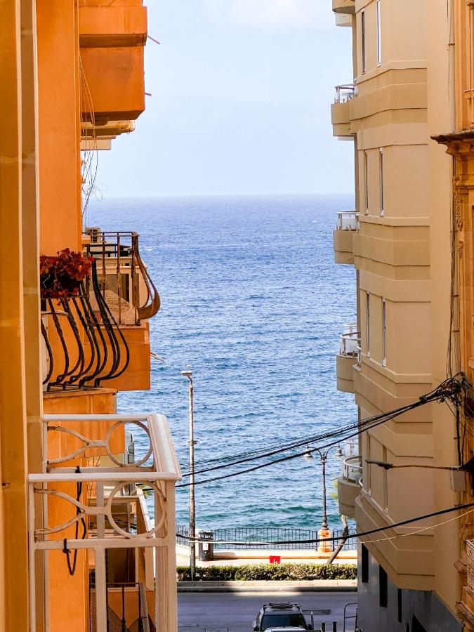 Stylish 3 Bedroom Apt in the Heart of Sliema 10 - B&B Sliema