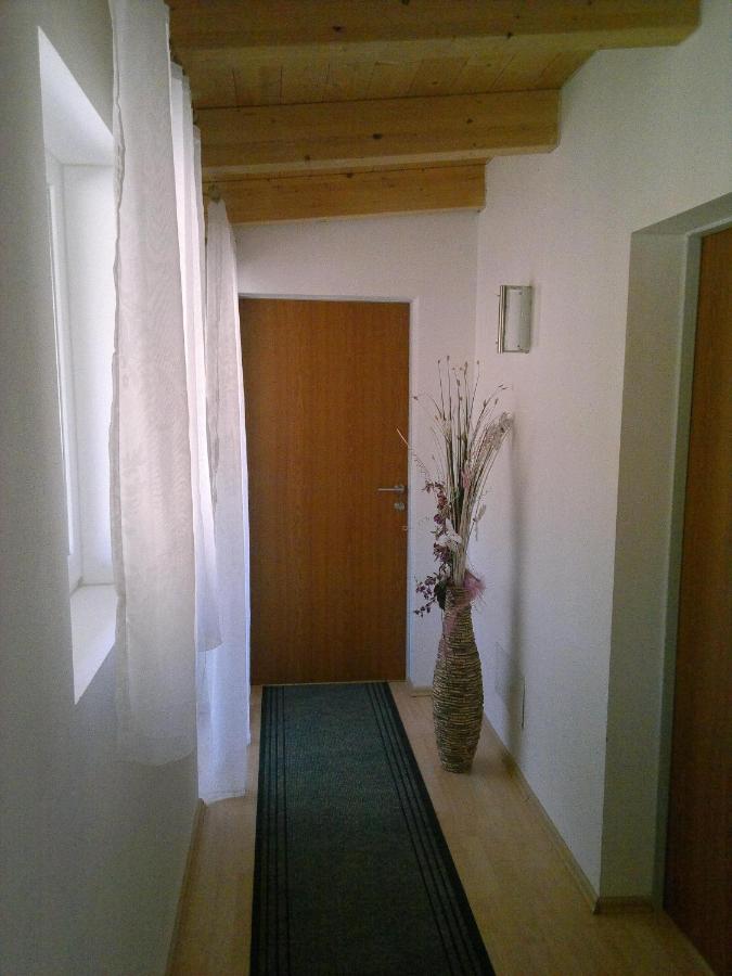 One-Bedroom Apartment with Bathroom