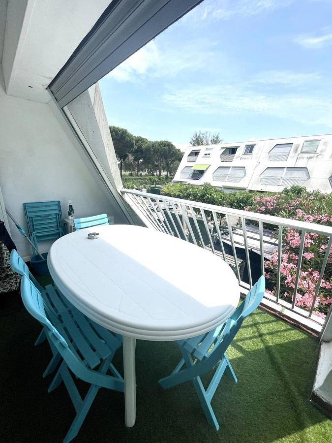 Quartier couchant Appartement t2 cabine pour 5 personnes N106 - B&B La Grande-Motte