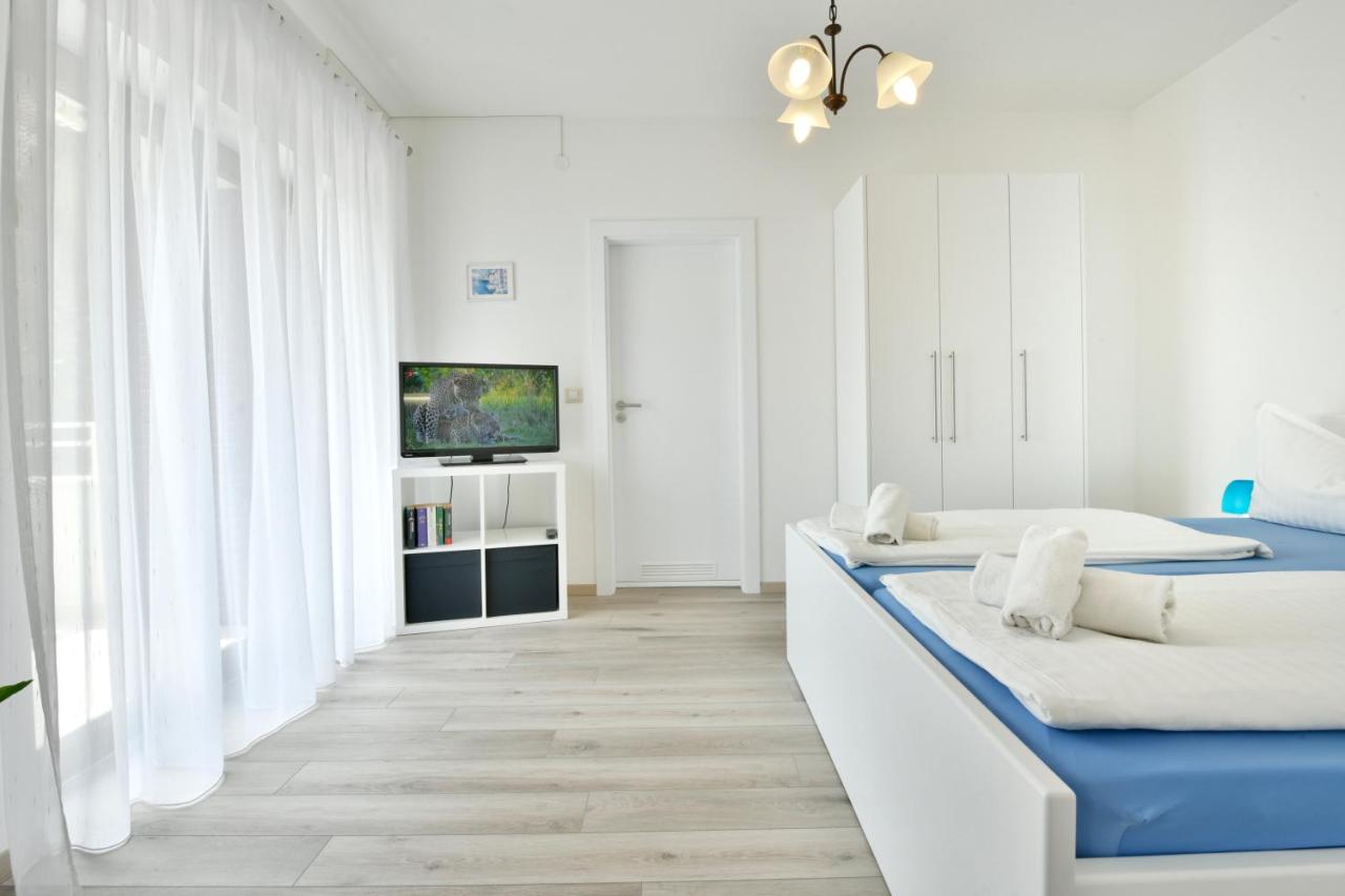 Studio with Balcony