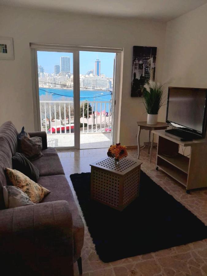 Cozy Seaview Apartment Sliema S6 - Chambres d’hôtes Sliema