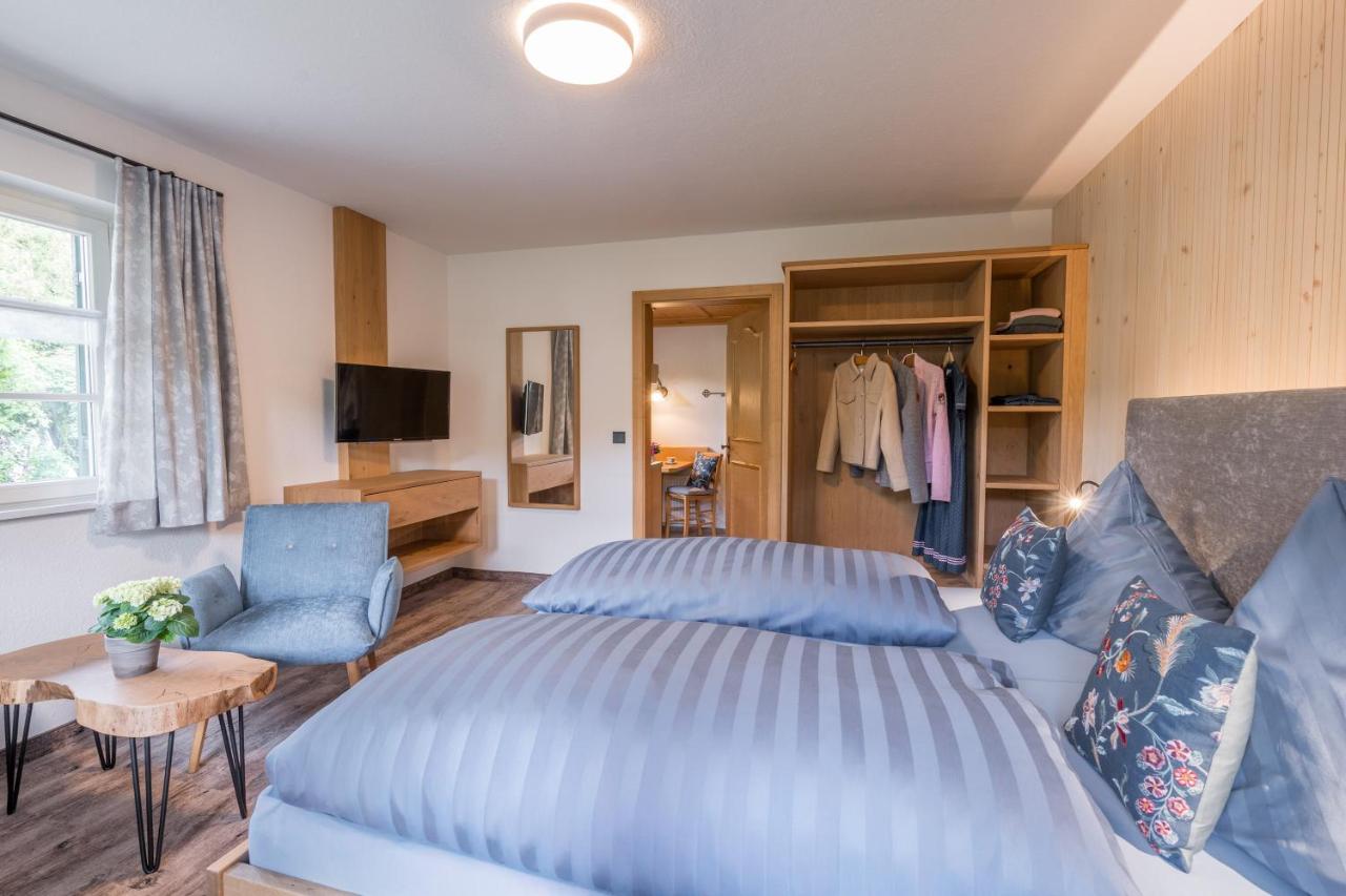Appartamento con 1 Camera da Letto, Balcone e Vista Montagna 