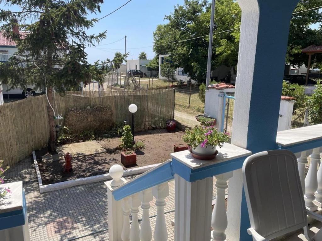Pavlos Beach House - B&B