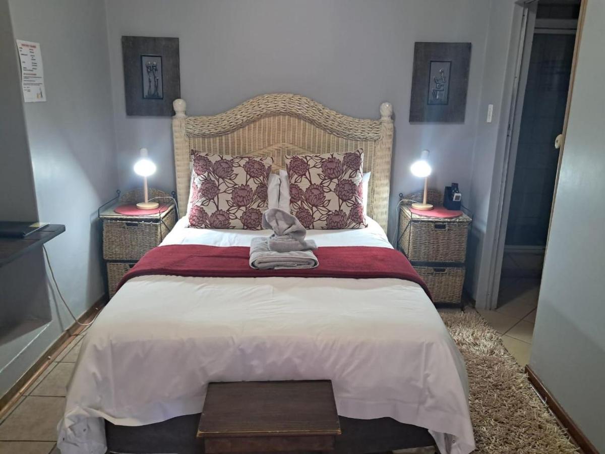 Deluxe Double Room with Shower