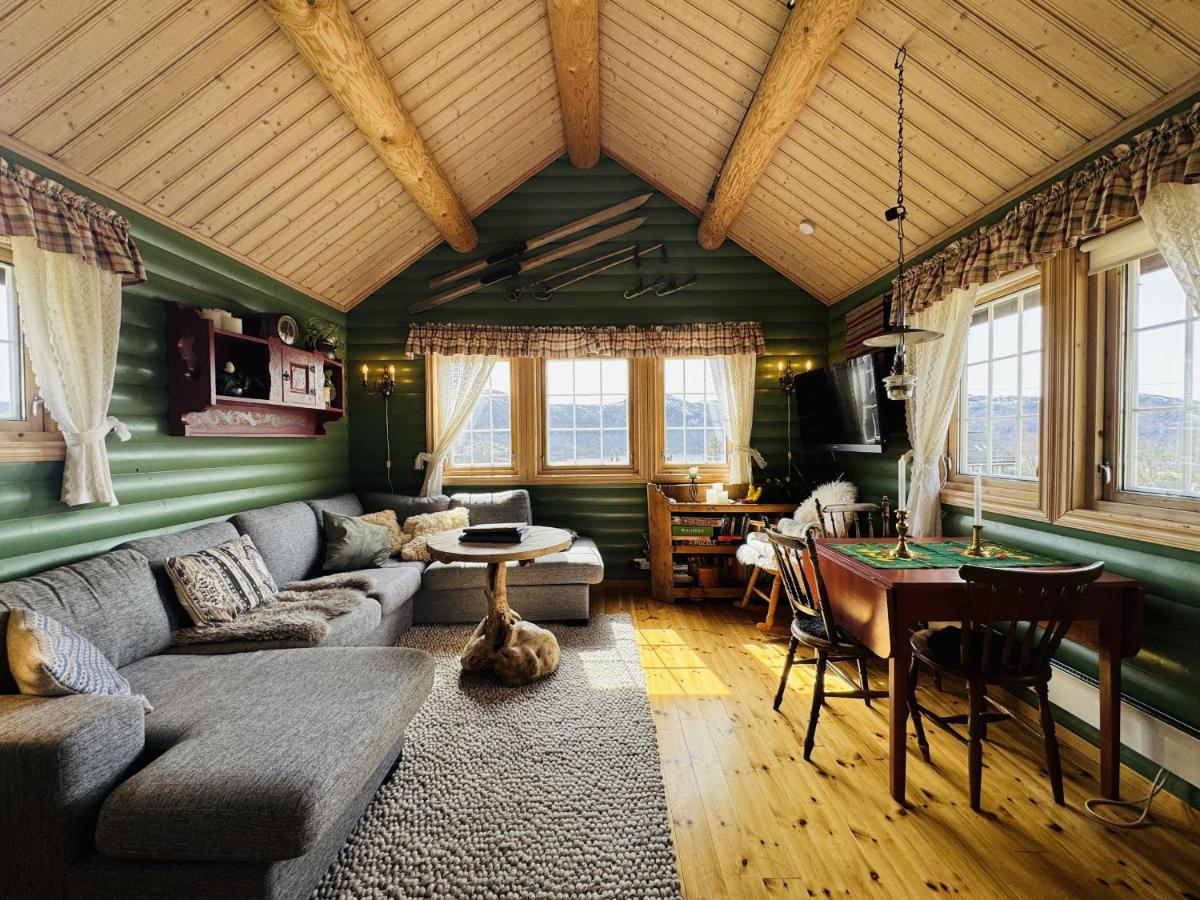 Cottage Yard - cozy Cabin - B&B