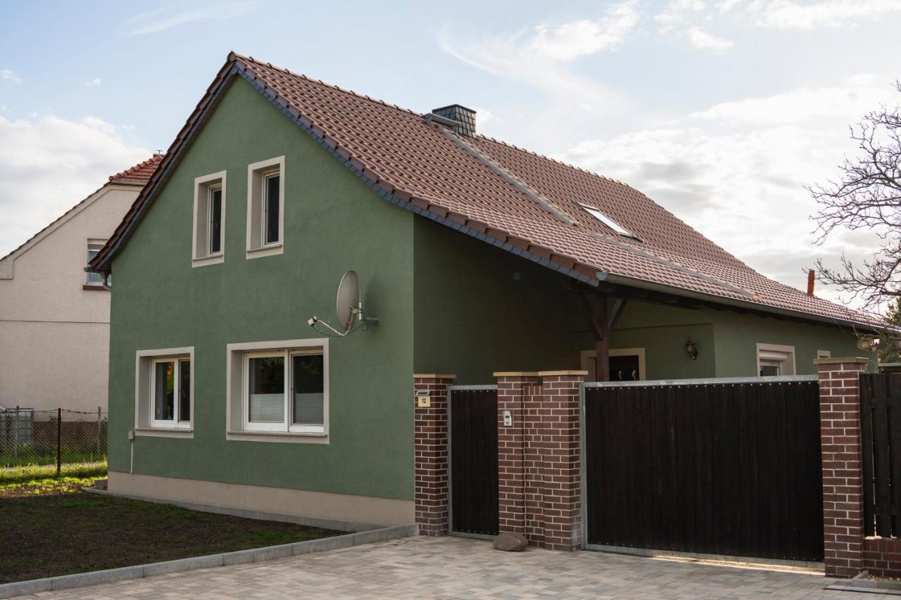 Ferienhaus zum Johannisthal - B&B