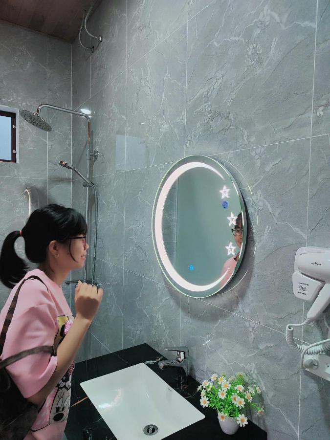 Family Room with Lake View