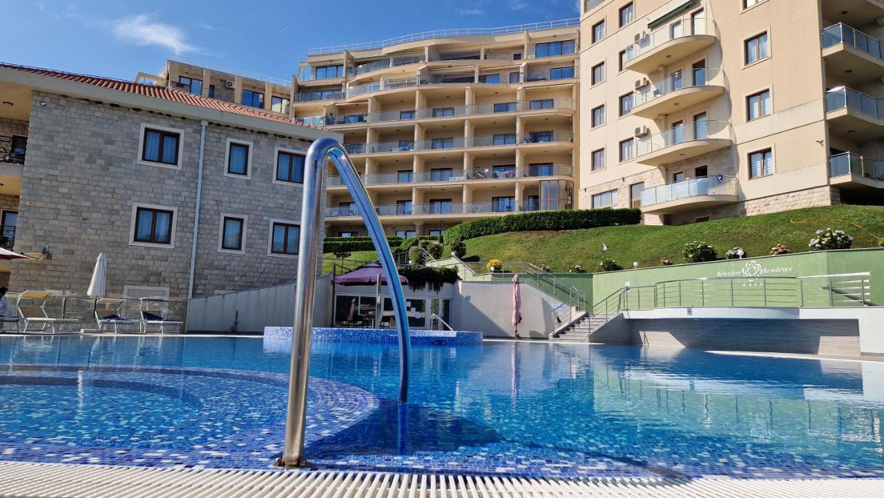 Apartments GC 7 - Bed and Breakfast Bečići