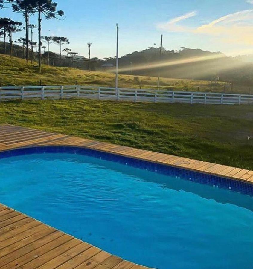 Casa Oliva com piscina e 6 quartos - Chambres d'hôtes Rancho Queimado