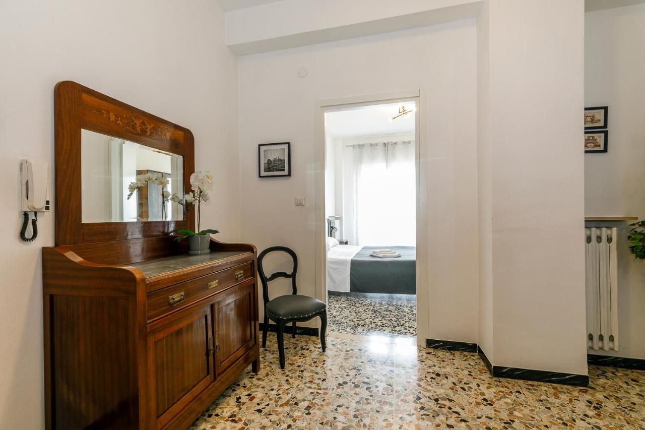 Three-Bedroom Apartment with Balcony