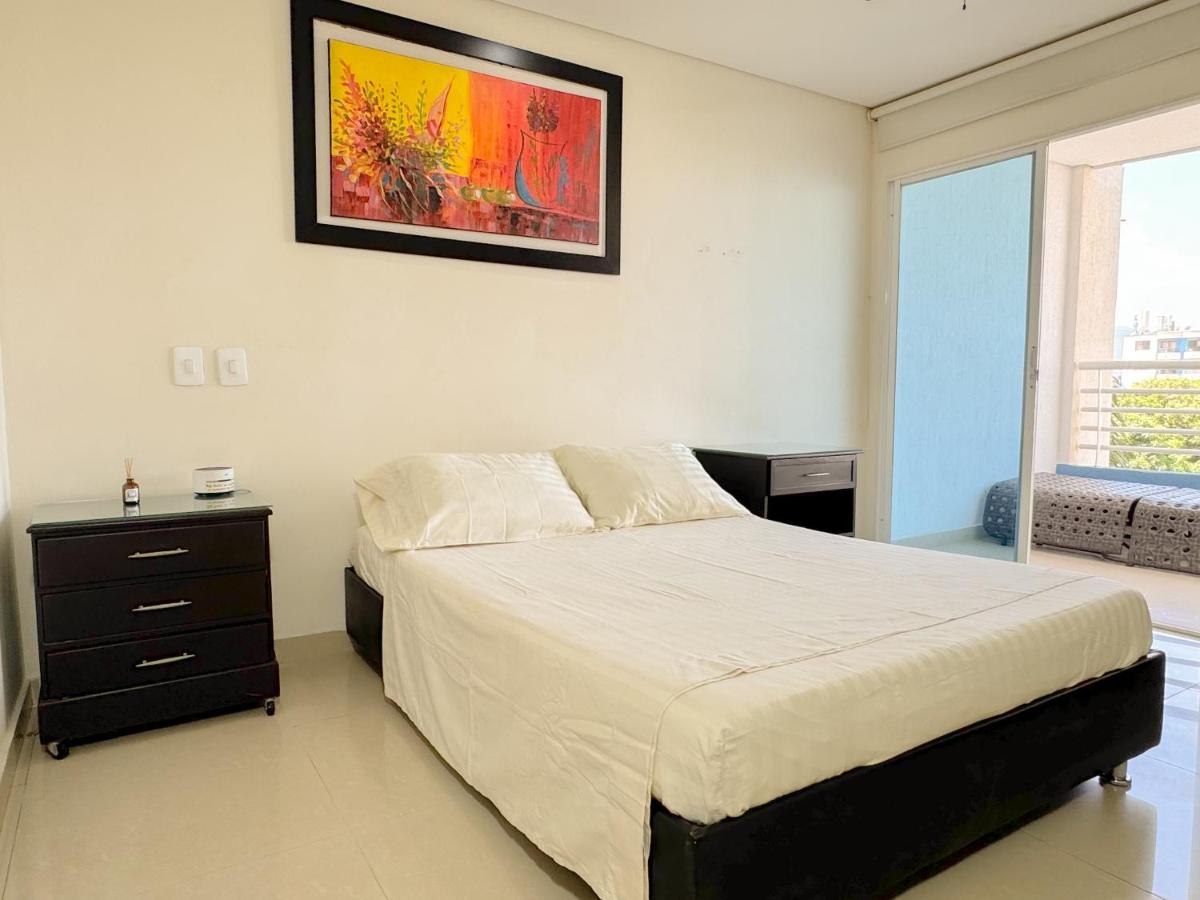 One-Bedroom Apartment with Balcony