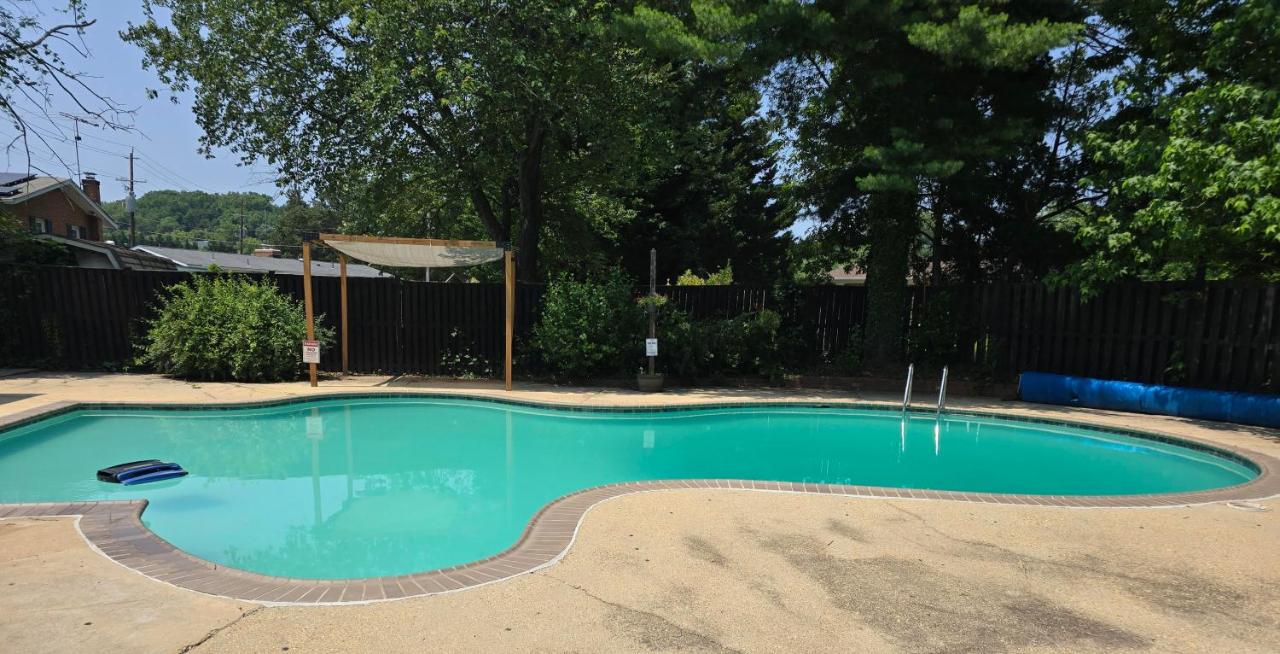 6 Bed room Home Nat'l Hrbr DC - B&B Ft. Washington