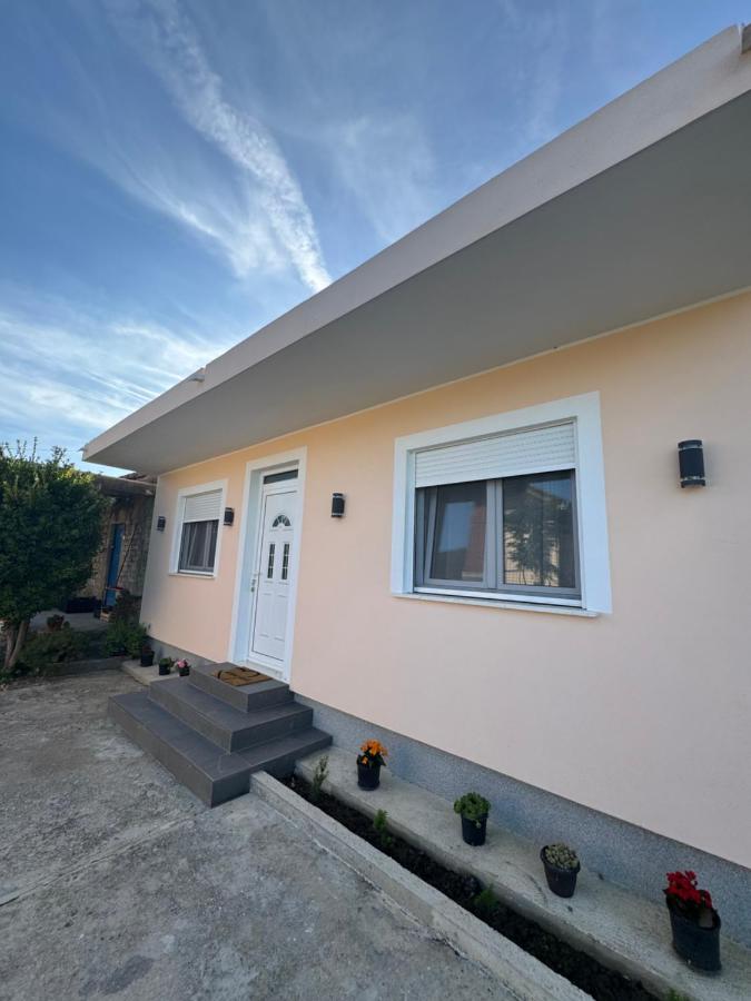 Lukic Guest house - B&B