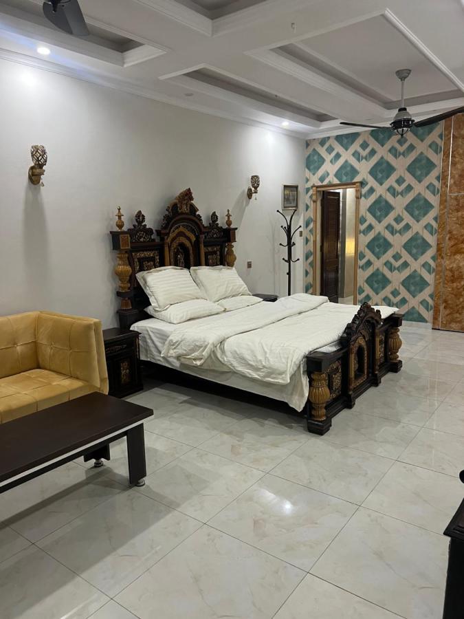 Superior Family Room