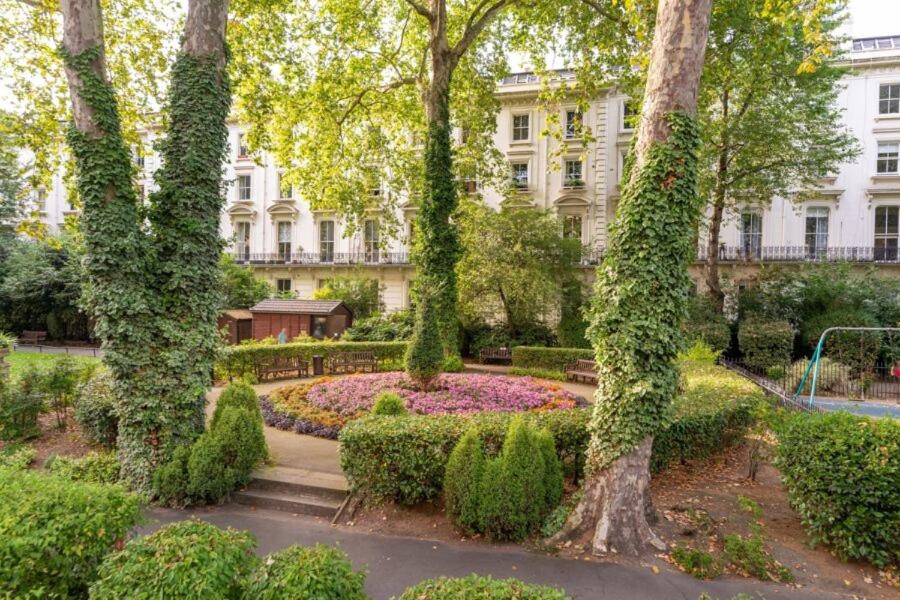 Stylish Flat by Hyde Park Walk to Notting Hill and Paddington - B&B