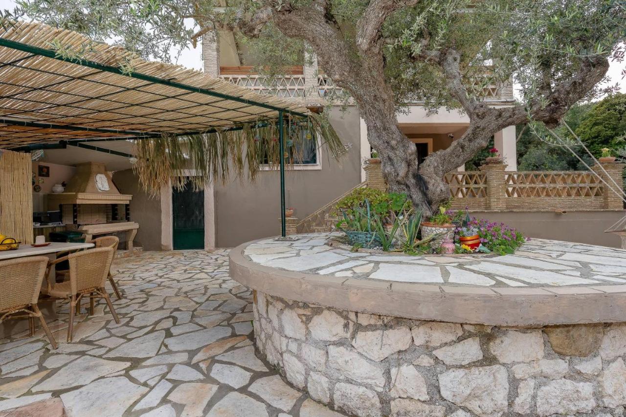 Vadina Apartment 1 - B&B Xirokástellon