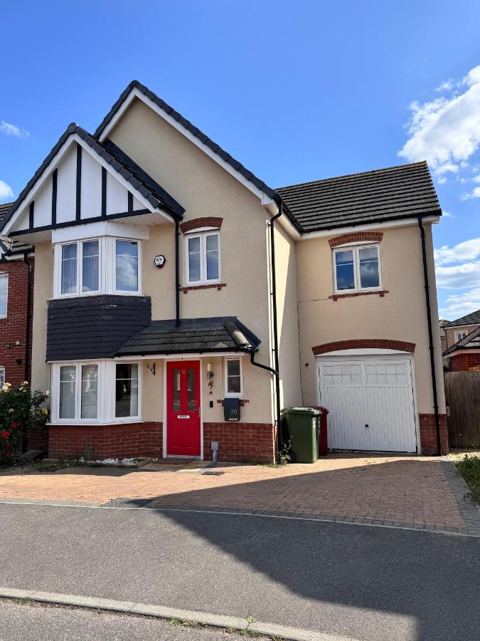 20 Starling Crescent, Kings Reach - Ferienwohnung Langley Marish