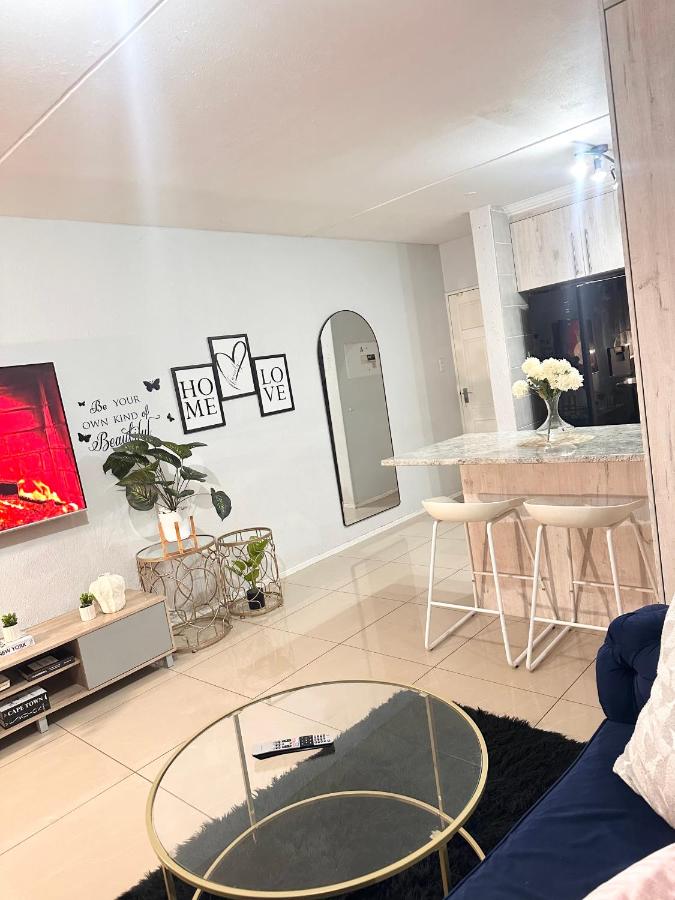 Fully Furnished 3 bedroom apartment rental - B&B