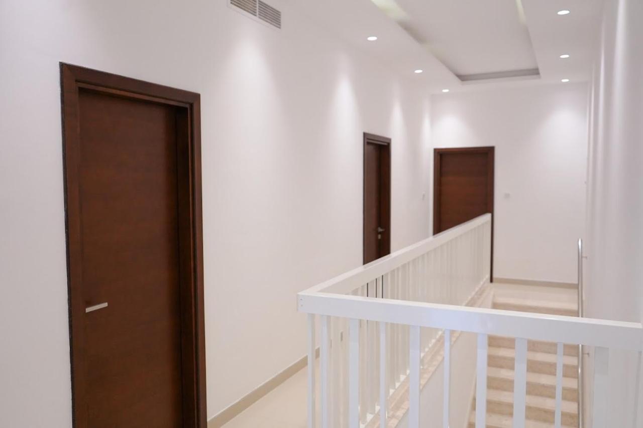 Al Dana H2O Luxury Villa - B&B