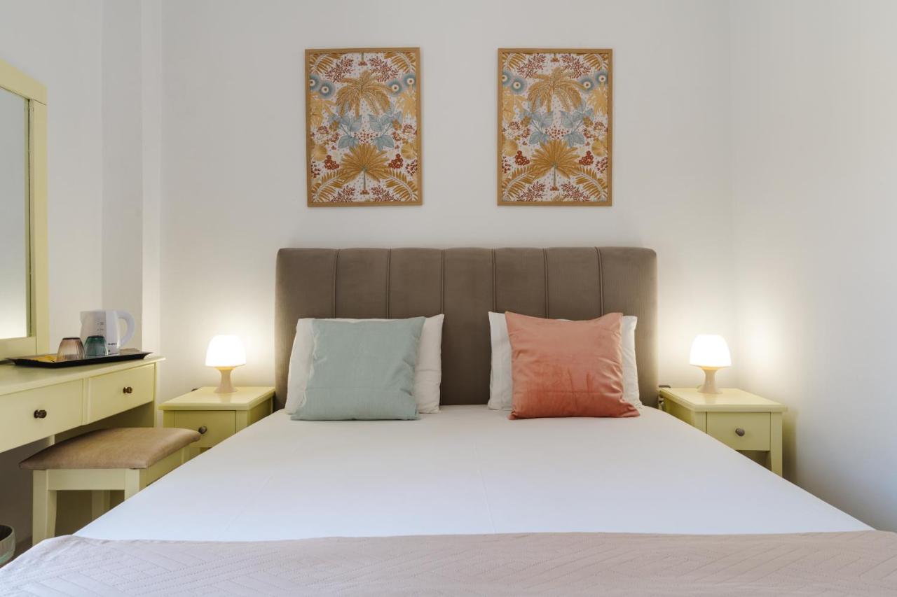  Economy Double Room with Balcony and Garden View