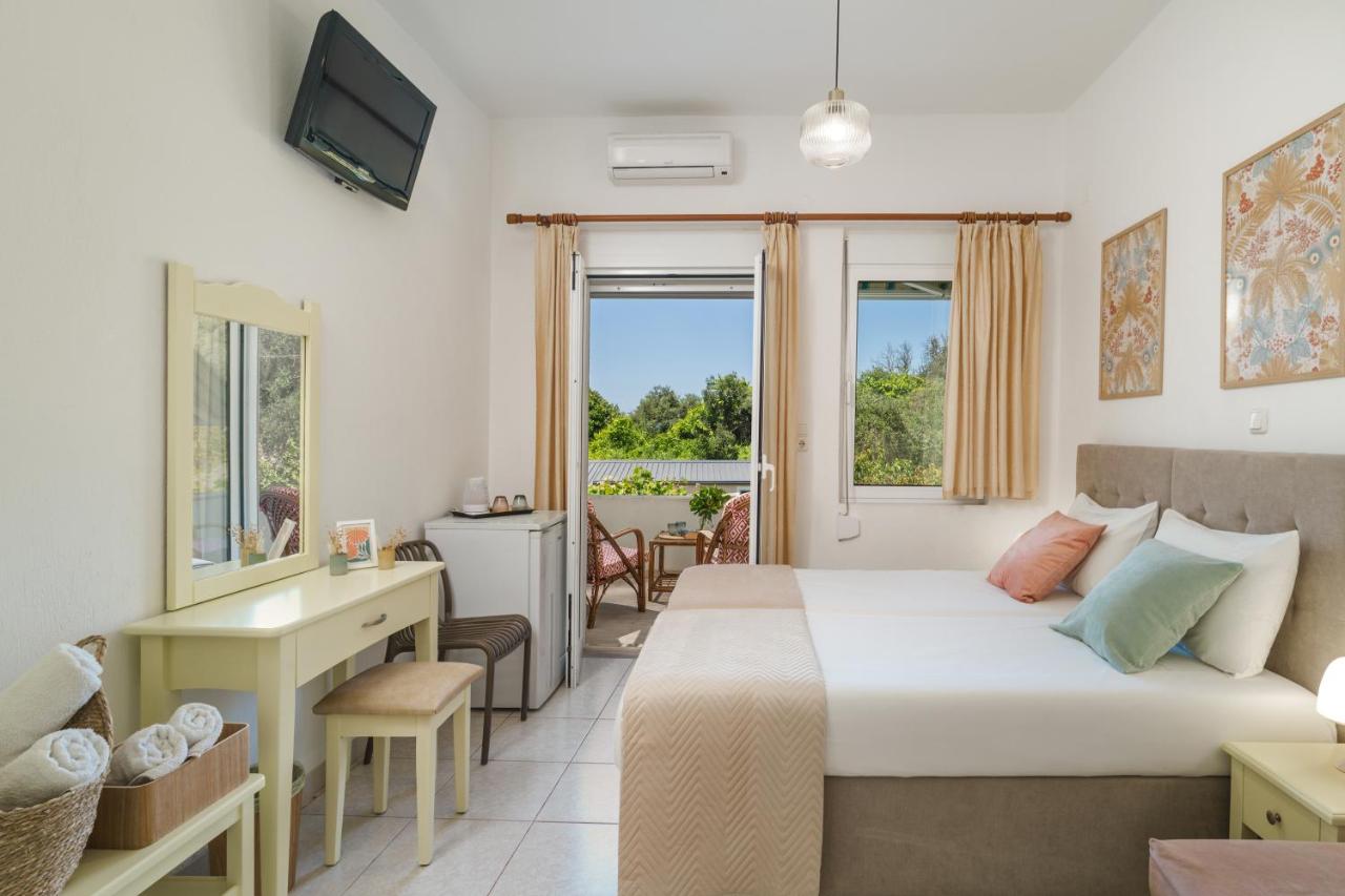 Comfort Room with Large Balcony and Garden View