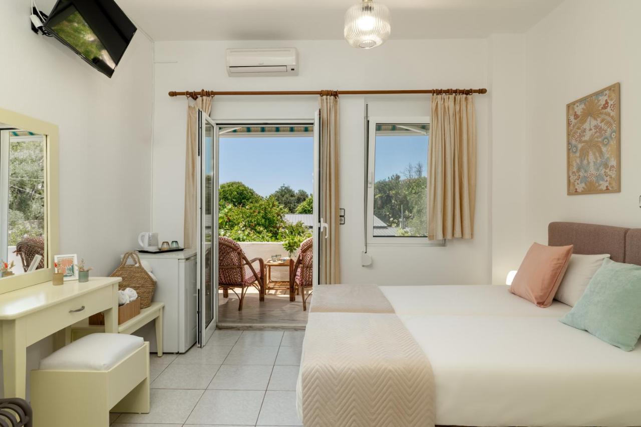 Comfort Room with Large Balcony and Garden View