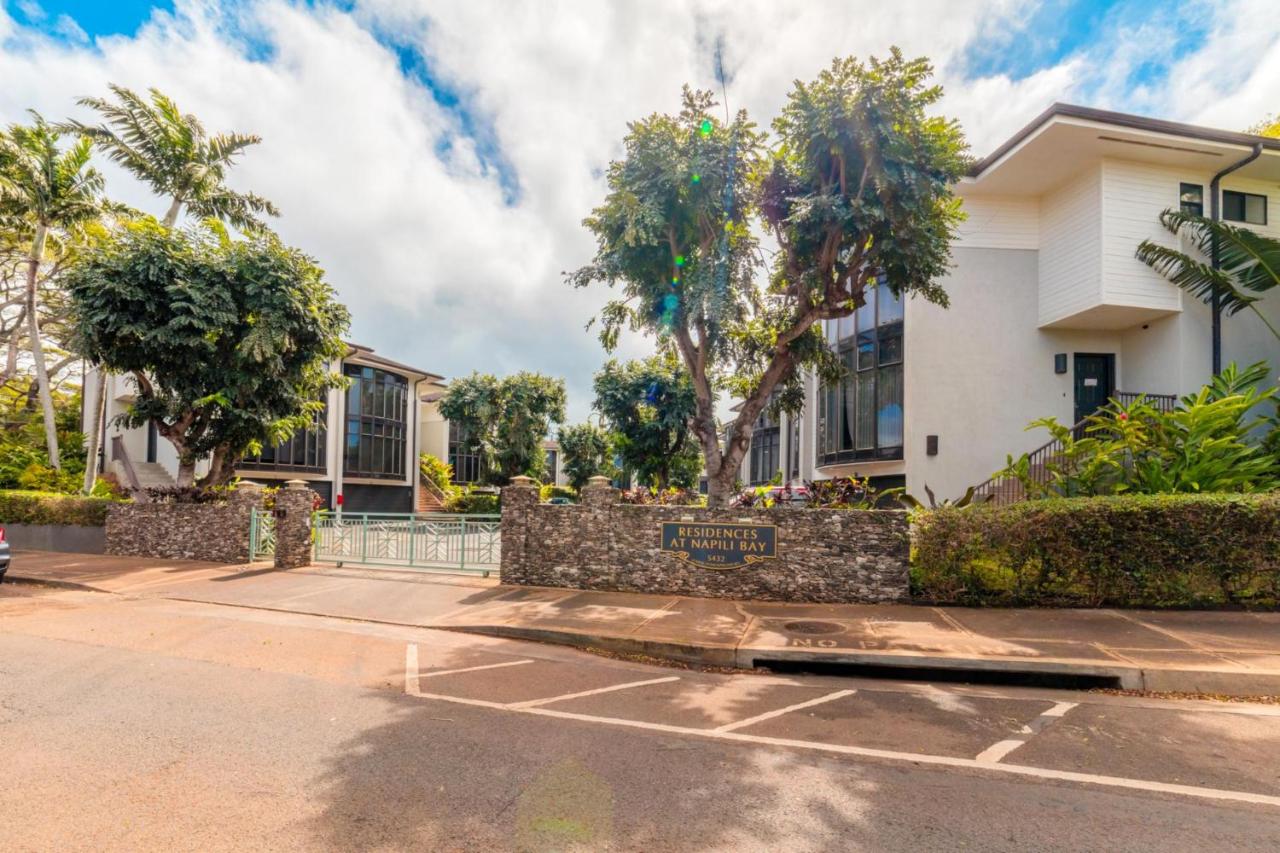 KBM Resorts FREE CAR Residences at Napili Bay Massive 3-Bedroom Condo 30 seconds from Napili Bay NPG-C11 - B&B