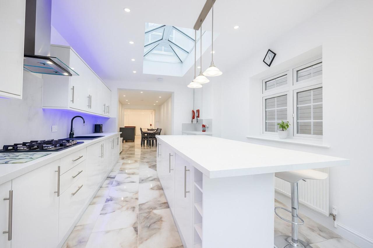 Boardlands House 3 Bed home - B&B Southampton