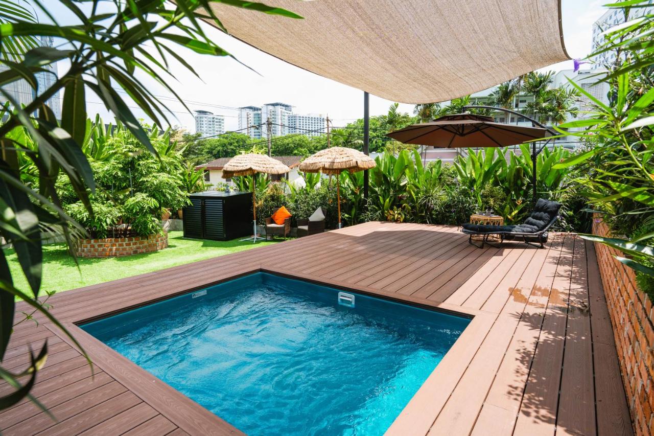 Tamerin Nest by Chrisenbel Villa Collection - B&B Petaling Jaya