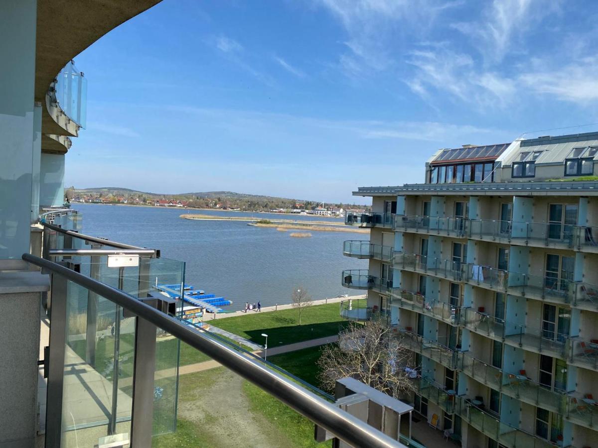 VR Spa Apartman - Bed and Breakfast Velence