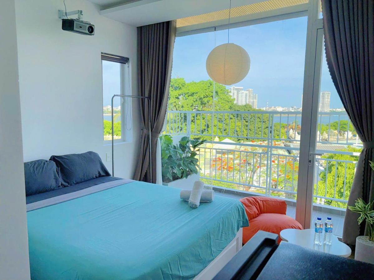 Studio with Balcony