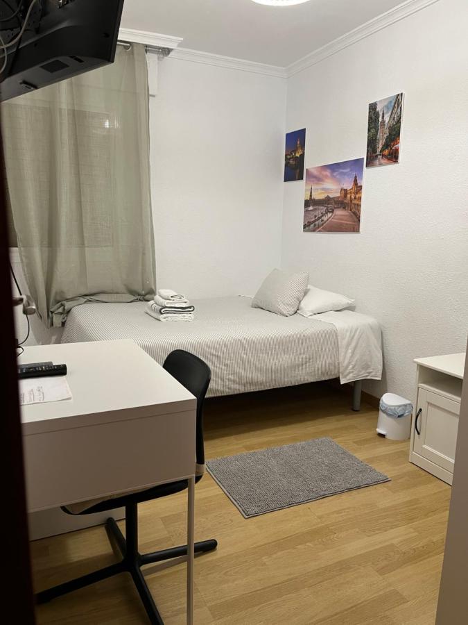 Sencillo y acogedor - Ferienwohnung Sevilla