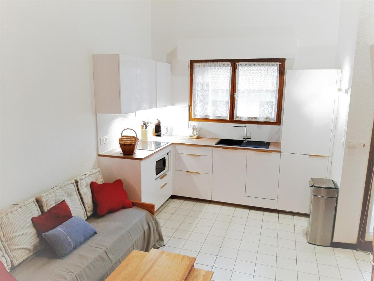 Appartement lumineux à 5 min des plages et commerces avec balcon, barbecue et parking inclus - FR-1-239-608 - Chambres d’hôtes Capbreton