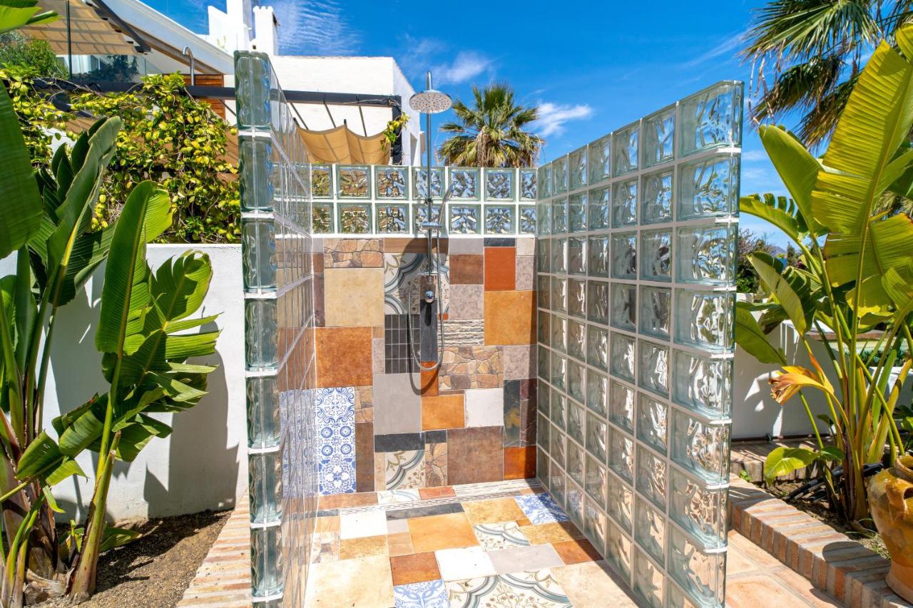 Villa Lorca Vista Mar by Casasol - Bed and Breakfast Nerja