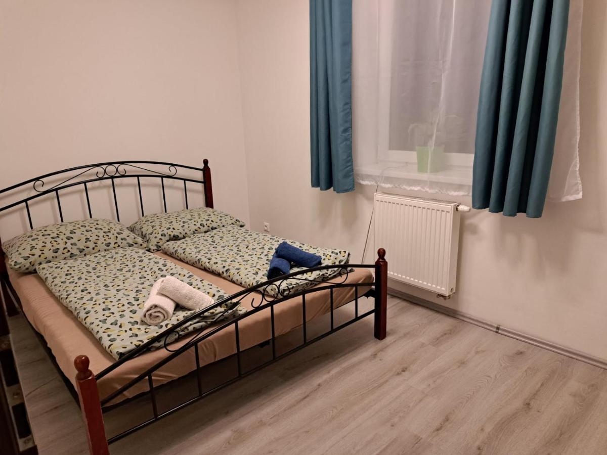 Appartamento con 2 Camere da Letto