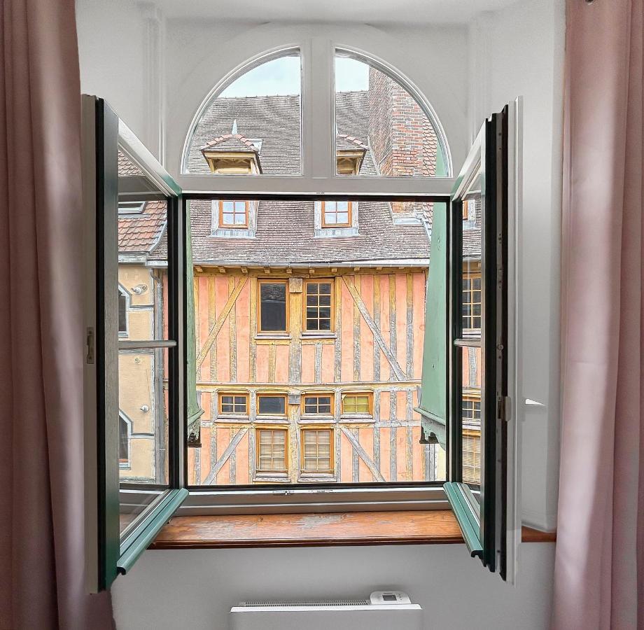Calme et confort au cœur du vieux Troyes - Chambres d’hôtes Troyes