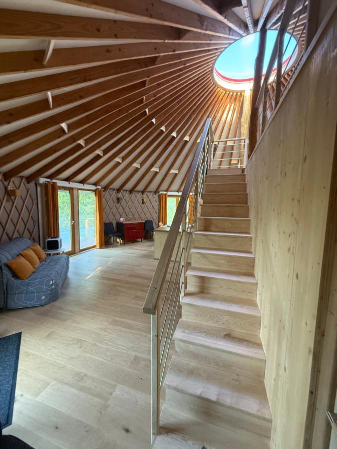 NOUVEAU !!!! Yourte contemporaine - B&B