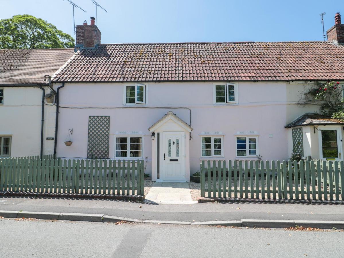 Old Farm Cottage - B&B Warminster