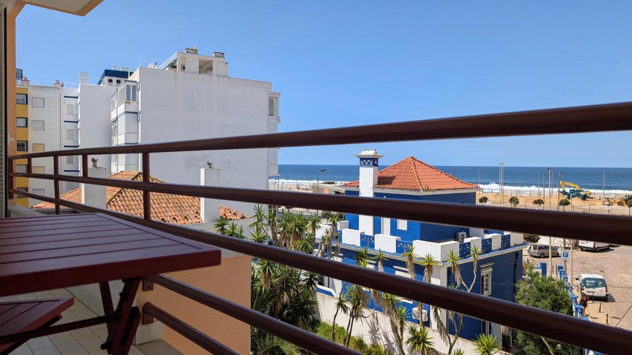 Coastal Living by LovelyStay - B&B Costa da Caparica
