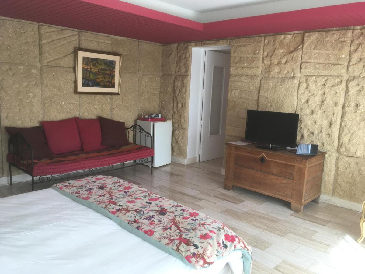 Tweepersoonskamer met 1 of 2 Bedden en Uitzicht op het Zwembad