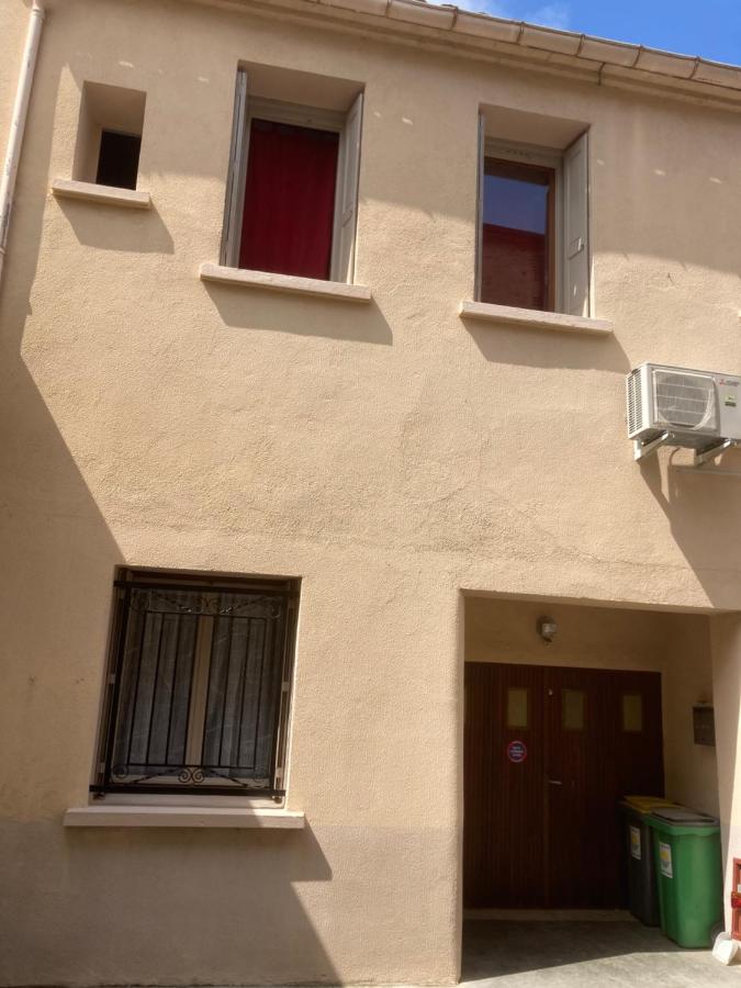 Appartement en toute simplicité et agréable - B&B Bages