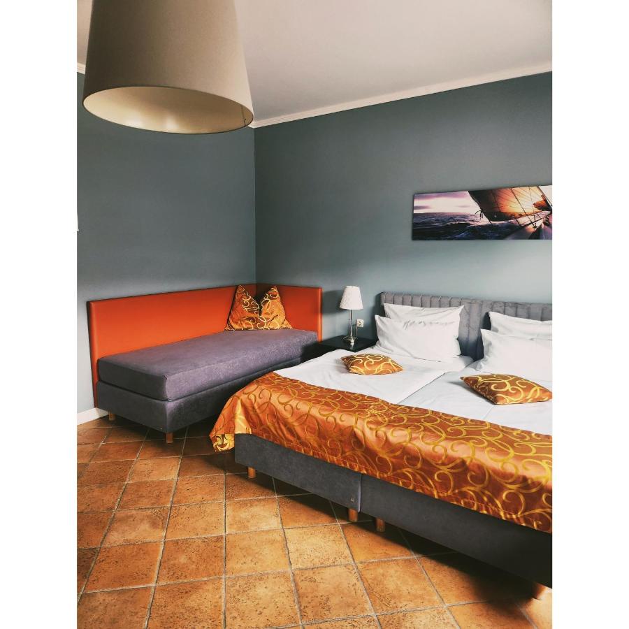 Habitación Triple Básica