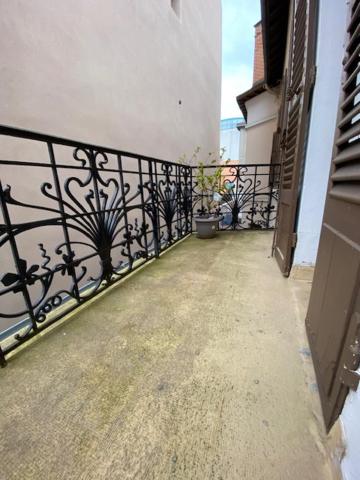 MYRABA - Hypercentre - Proche Thermes & Parcs - B&B