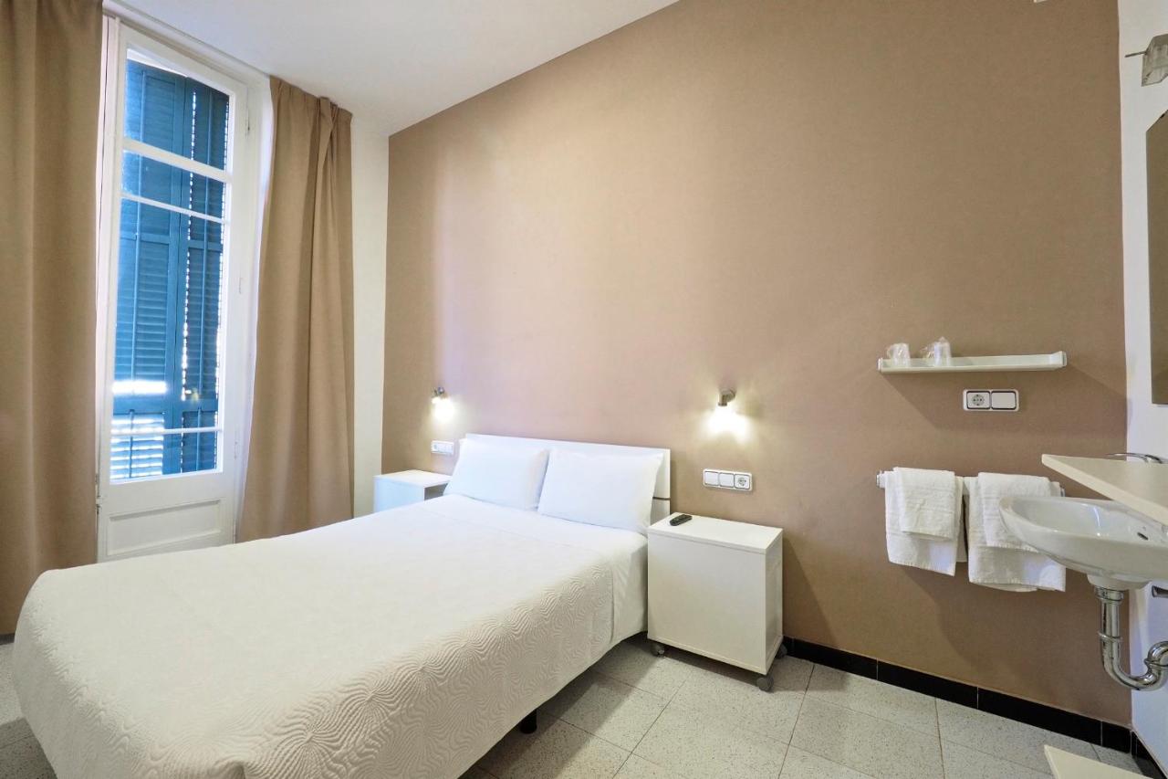 Chambre Double avec Salle de Bains Commune
