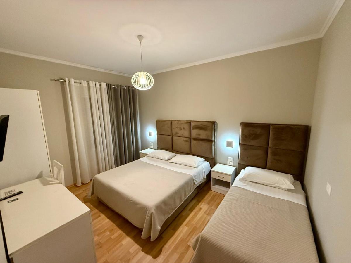 Rooms Dionis - Bed and Breakfast Tirana