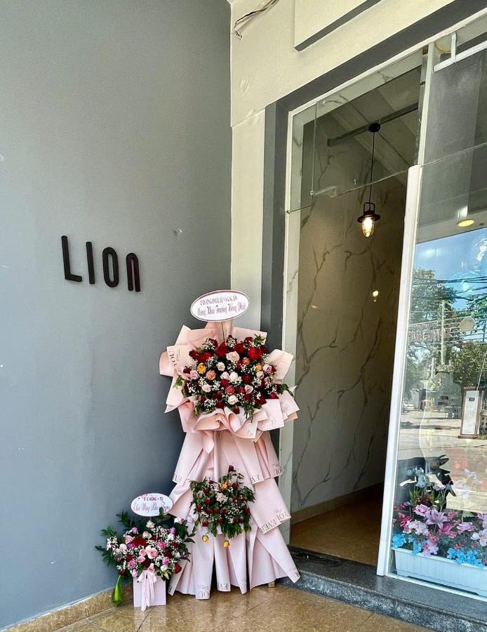 Standard Zimmer mit Kingsize-Bett