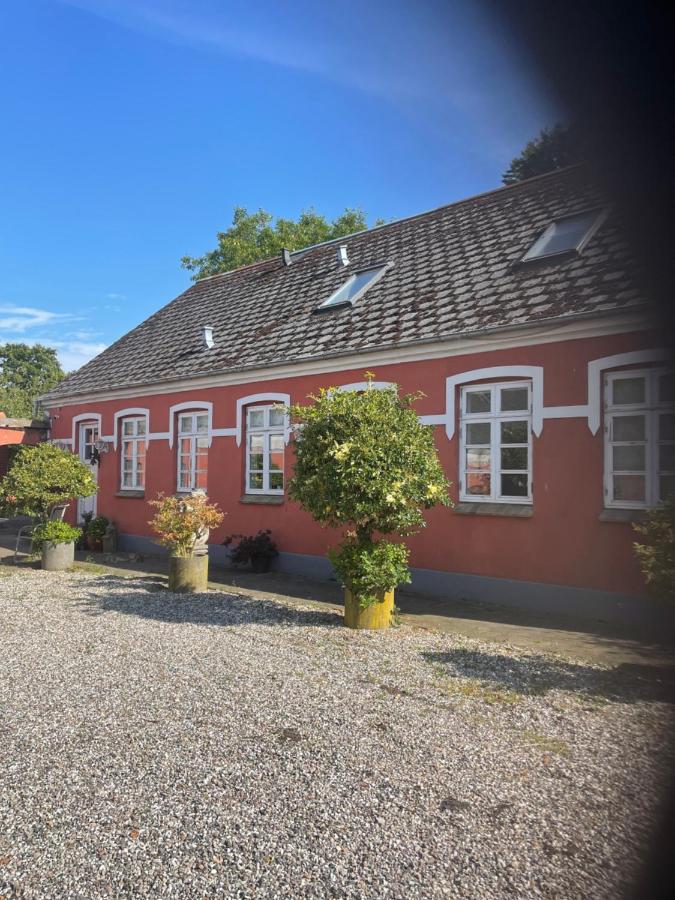 Ferielejlighed Thyregod, Give - B&B Give