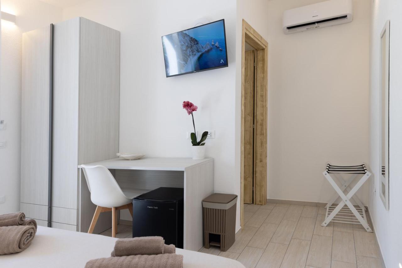 Chambre Double - Vue sur Piscine